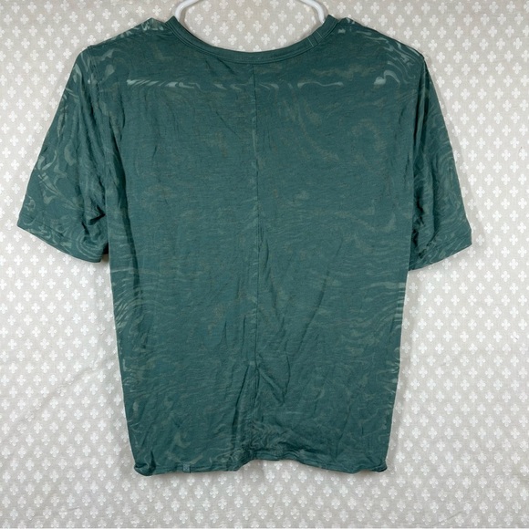 Lululemon Blue Sheer Swirl Print Twist Front Tee - Picture 5 of 5